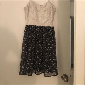 Minnie rock the dots